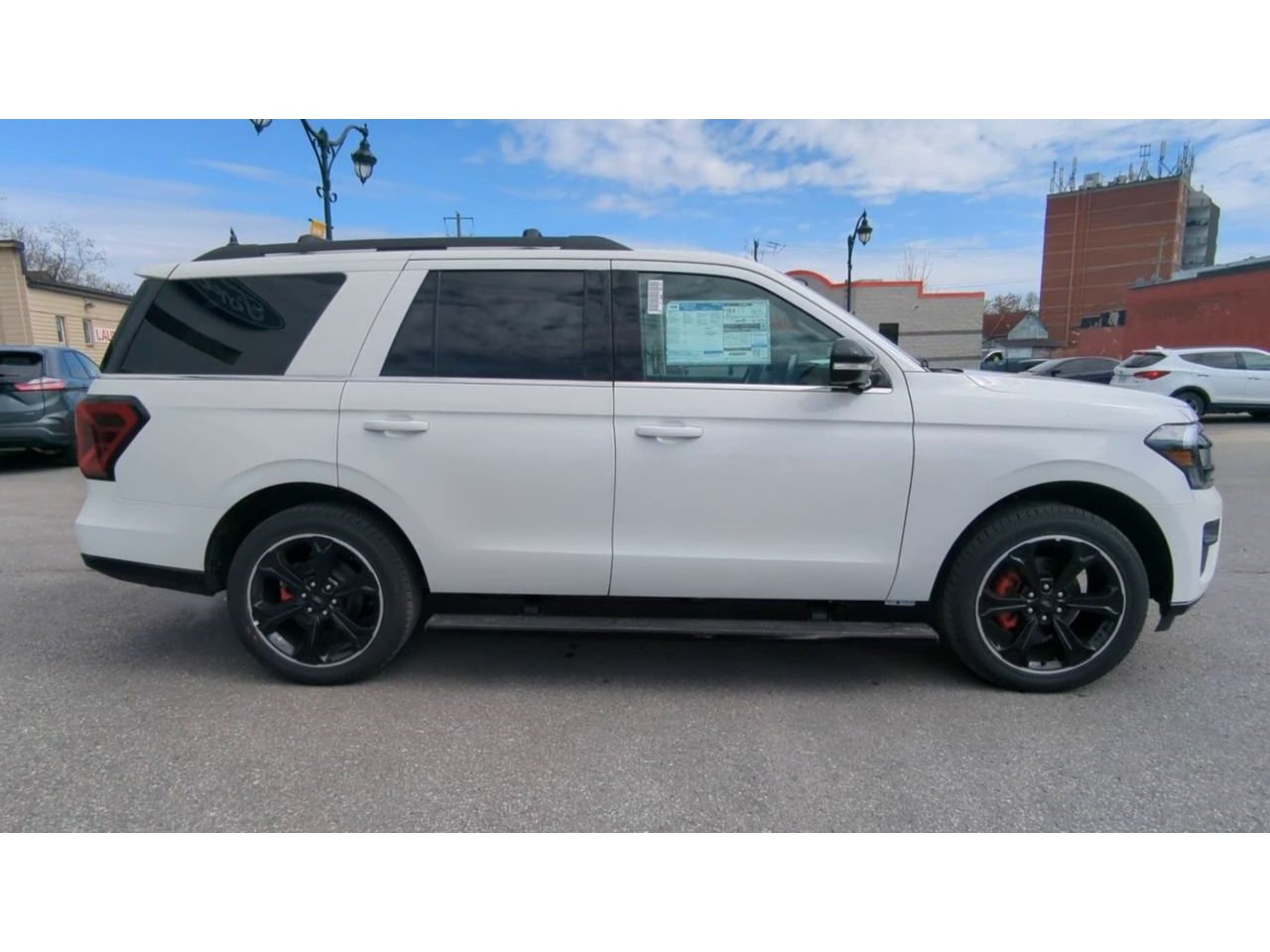2024 Ford Expedition Limited - 21753 Mobile Image 8
