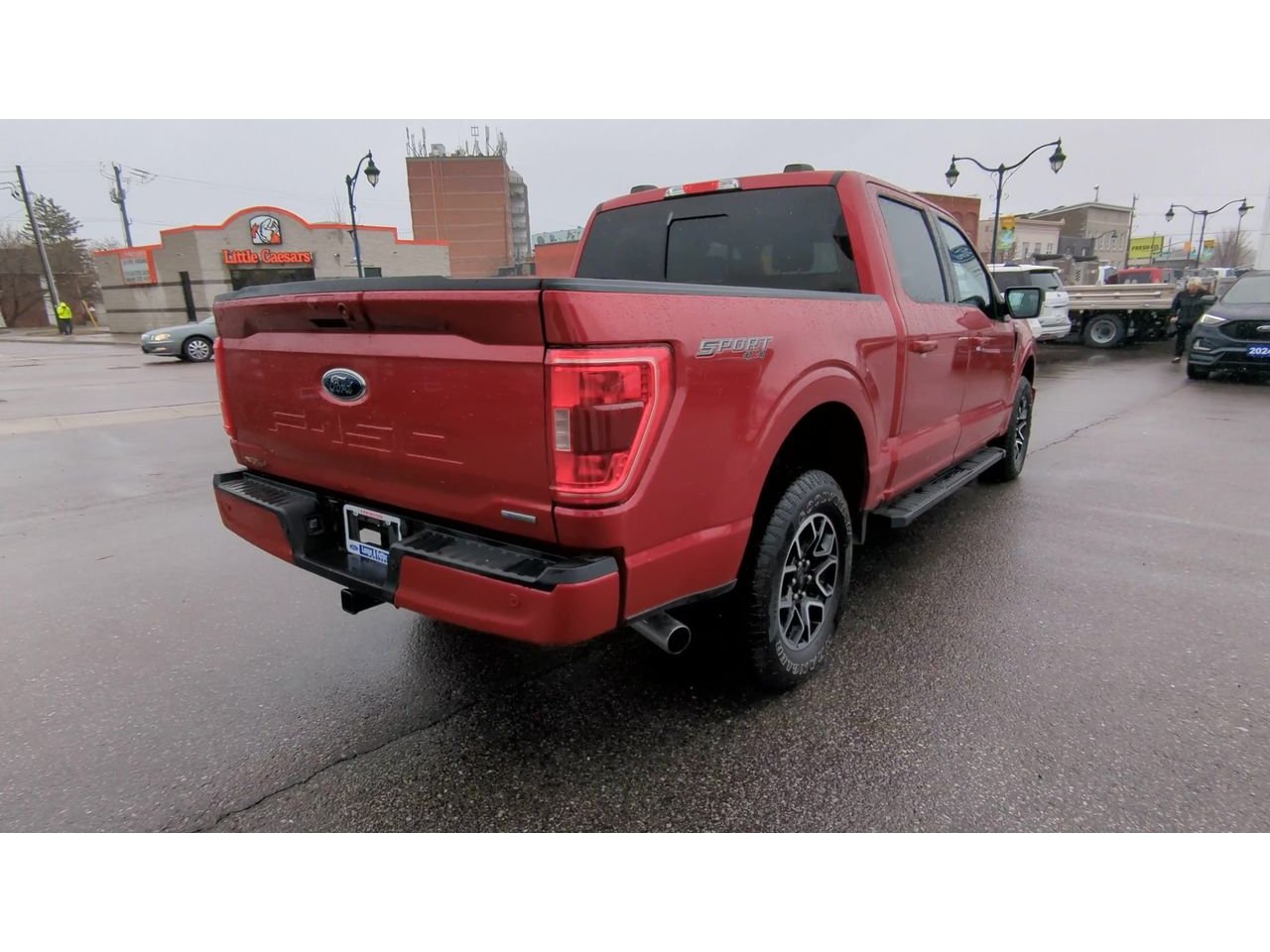2021 Ford F-150 XLT - P21821 Mobile Image 7