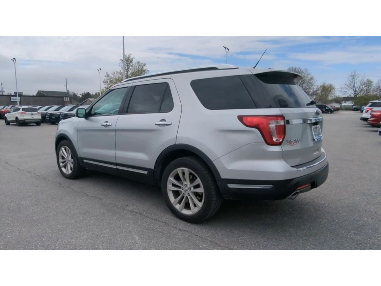 2019 Ford Explorer Limited - 21631A Mobile Image 5