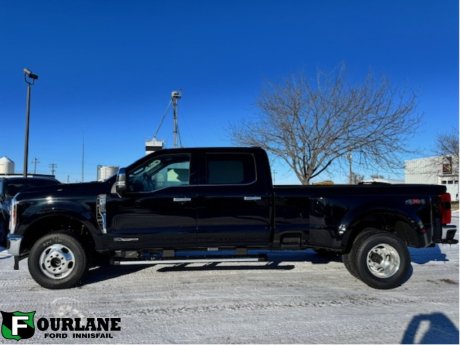 2025 Ford Super Duty F-350 DRW Lariat DRW 