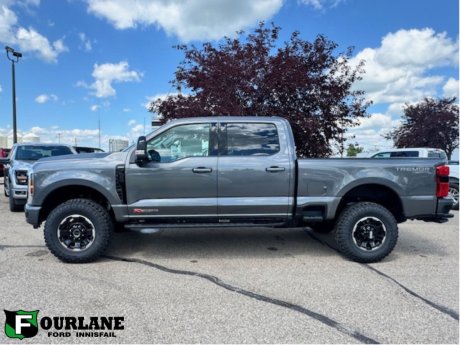 2025 Ford Super Duty F-350 SRW Lariat Black Package Tremor 