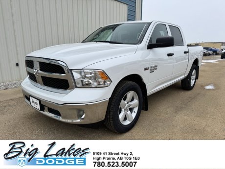 2024 Ram 1500 Classic Tradesman Crew Cab-Hemi V8-Trailer Hitch-20 Rims-Chrome Pack 