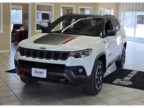 2025 Jeep Compass Trailhawk-Off–Road Suspension-LED Headlamps-Skid Plates 