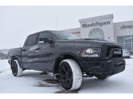 2024 Ram 1500 Classic Warlock 