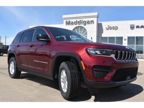 2024 Jeep Grand Cherokee Laredo 