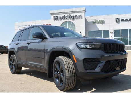 2025 Jeep Grand Cherokee Altitude 
