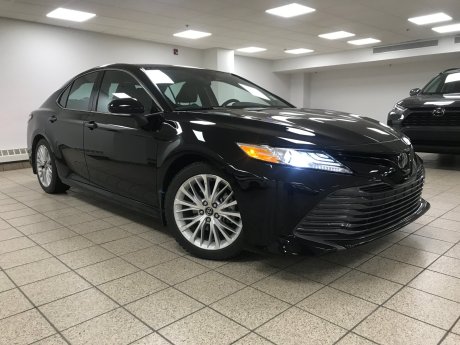 2020 Toyota Camry XLE 