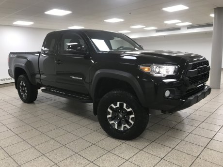 2023 Toyota Tacoma BASE 