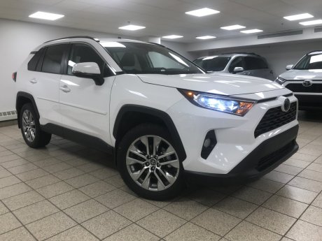 2021 Toyota RAV4 XLE AWD 