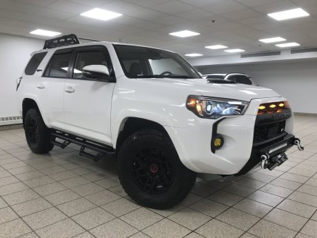 2022 Toyota 4Runner BASE 