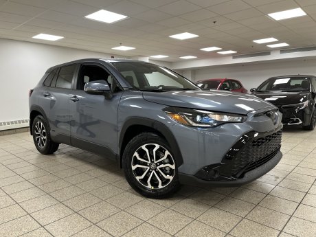 2025 Toyota Corolla Cross HYBRID SE 