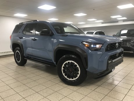 2025 Toyota 4RUNNER HYBRID 