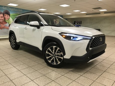 2025 Toyota Corolla Cross XLE 
