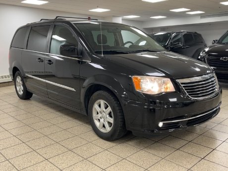 2012 Chrysler Town & Country TOURING 
