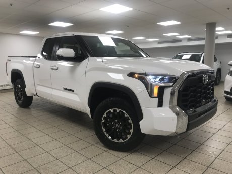 2025 Toyota Tundra 4X4 SR 