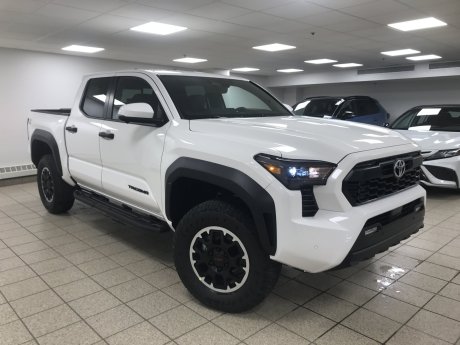 2025 Toyota Tacoma BASE 