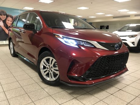 2025 Toyota Sienna XSE 