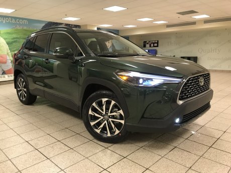 2025 Toyota Corolla Cross XLE 