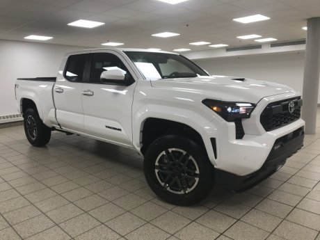 2025 Toyota Tacoma BASE 