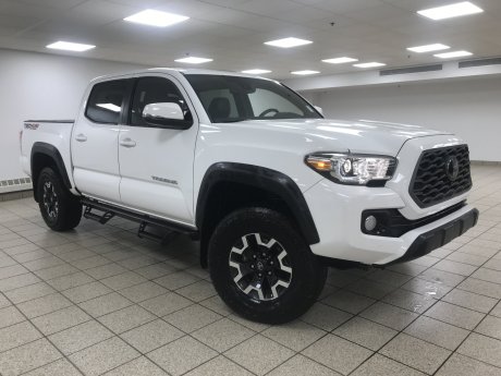 2023 Toyota Tacoma BASE 