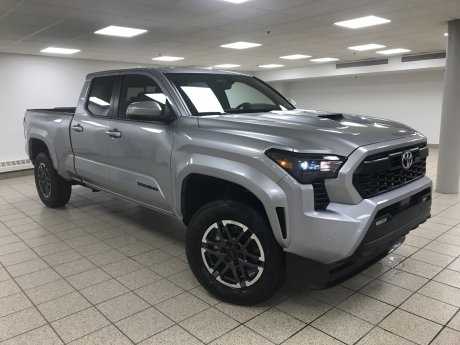 2025 Toyota Tacoma BASE 