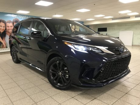 2025 Toyota Sienna Hybrid XSE 