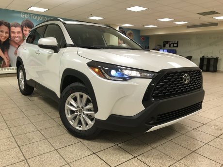 2025 Toyota Corolla Cross LE 