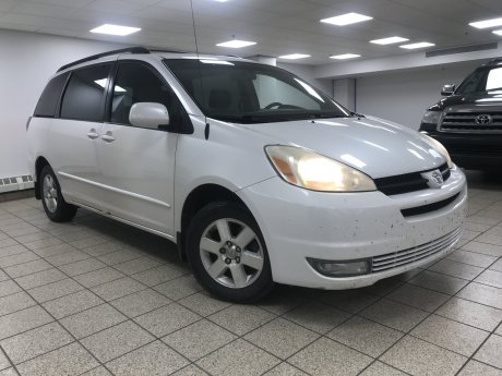 2005 Toyota Sienna LE 7 Passenger 