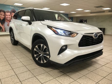 2025 Toyota Highlander HYBRID XLE 