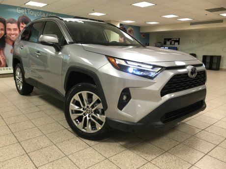 2025 Toyota RAV4 XLE 