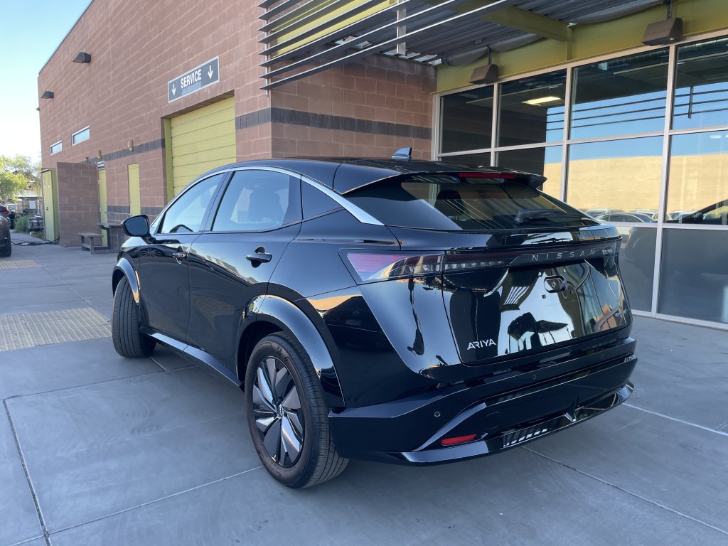 2024 Nissan ARIYA Venture+