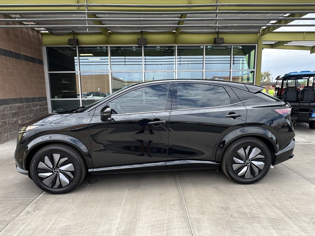 2023 Nissan Ariya Platinum+