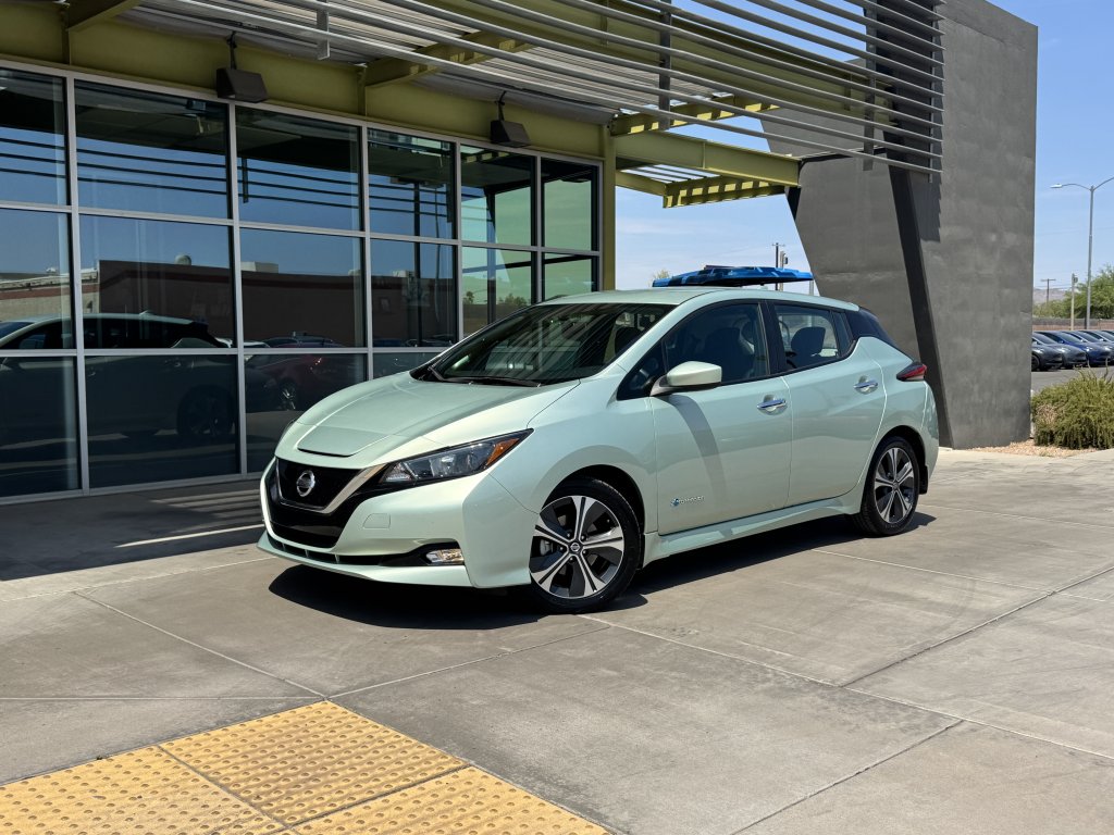 2018 Nissan LEAF