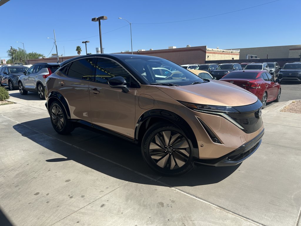 2023 Nissan Ariya Premiere