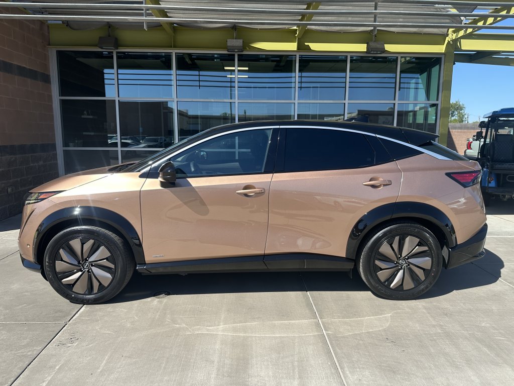 2023 Nissan Ariya Premiere