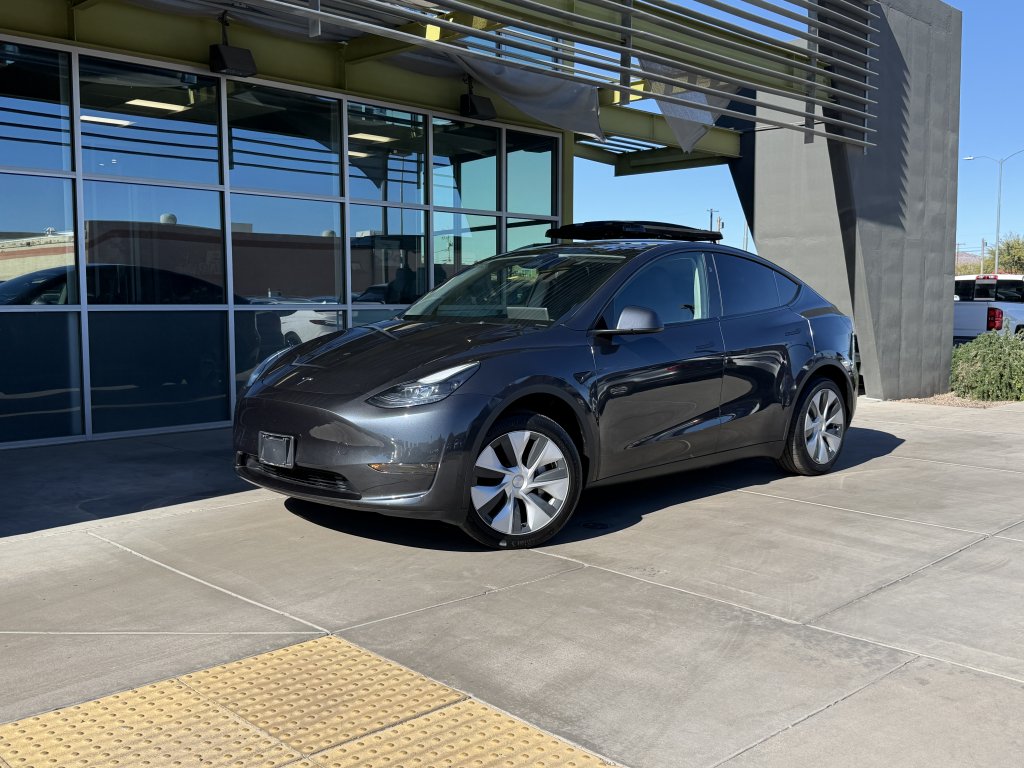 2024 Tesla Model Y Long Range RWD