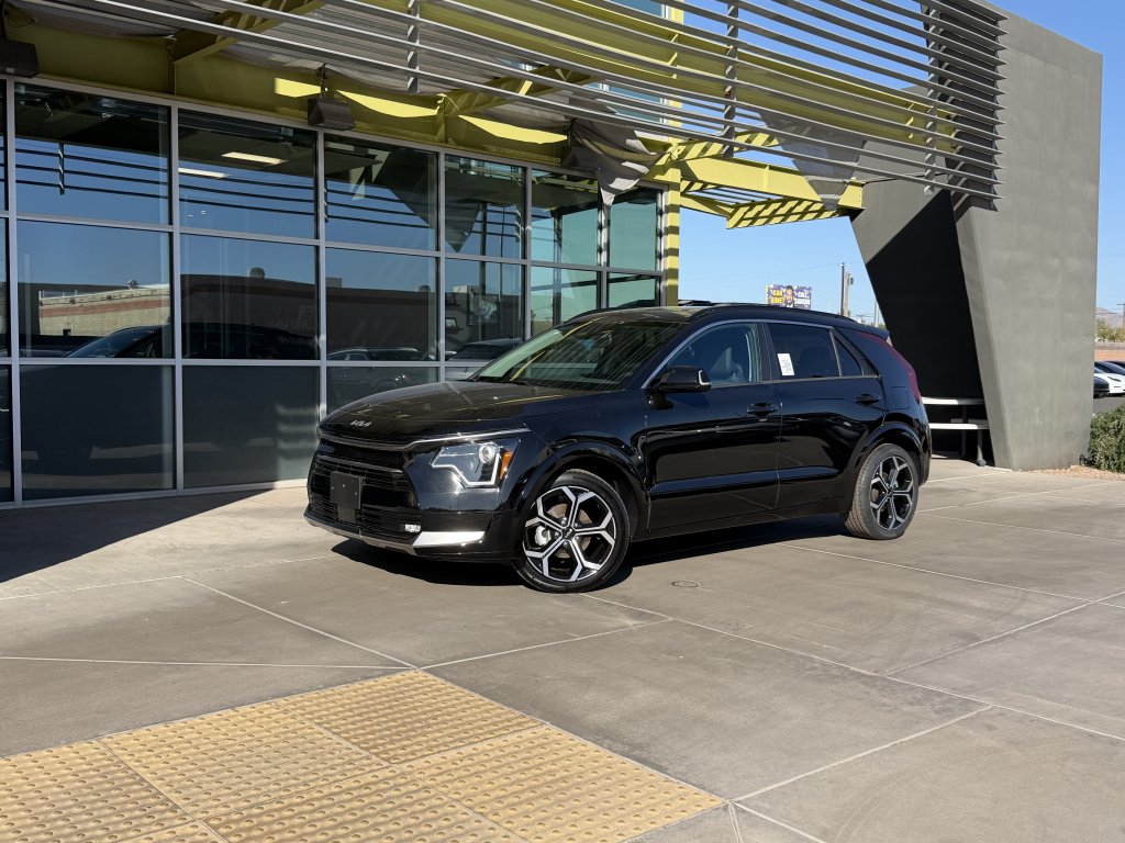 2024 Kia Niro EX Touring HEV's photo