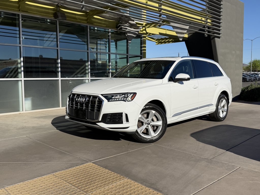 2023 Audi Q7 45 Premium Plus quattro Tiptronic's photo