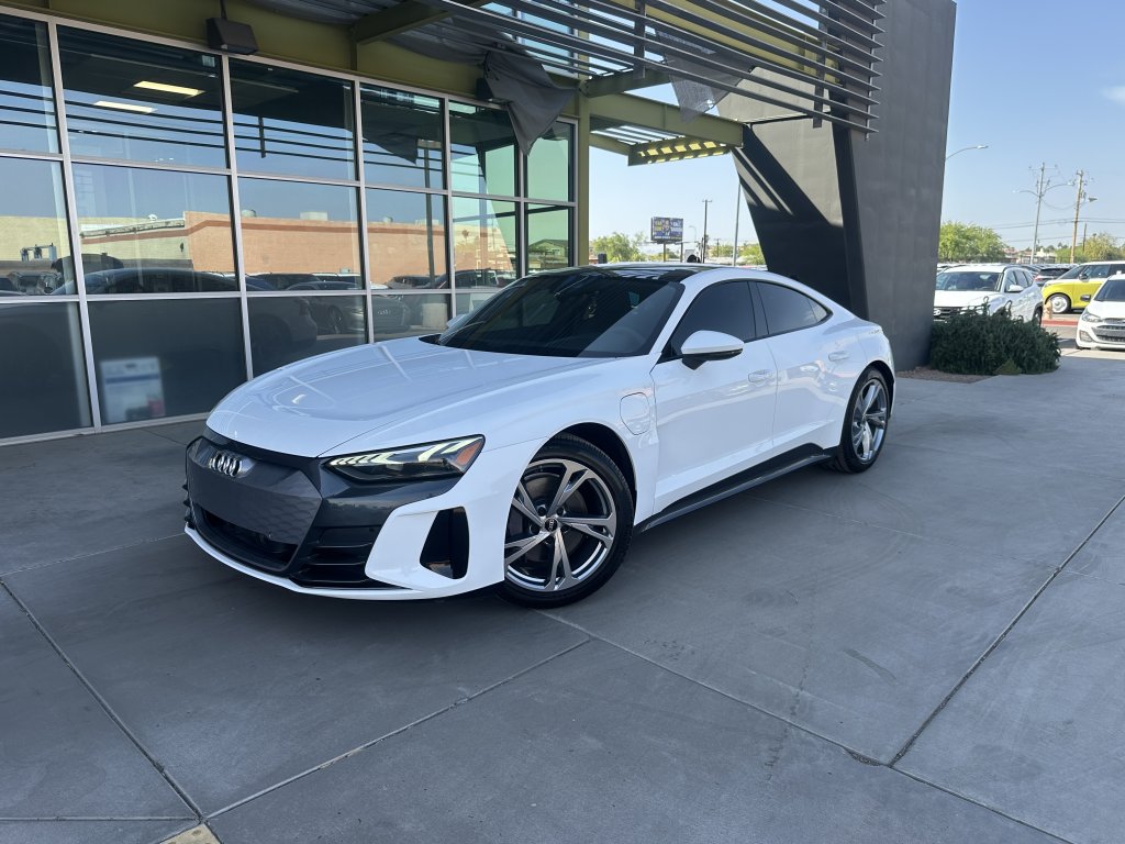 2022 Audi e-tron GT