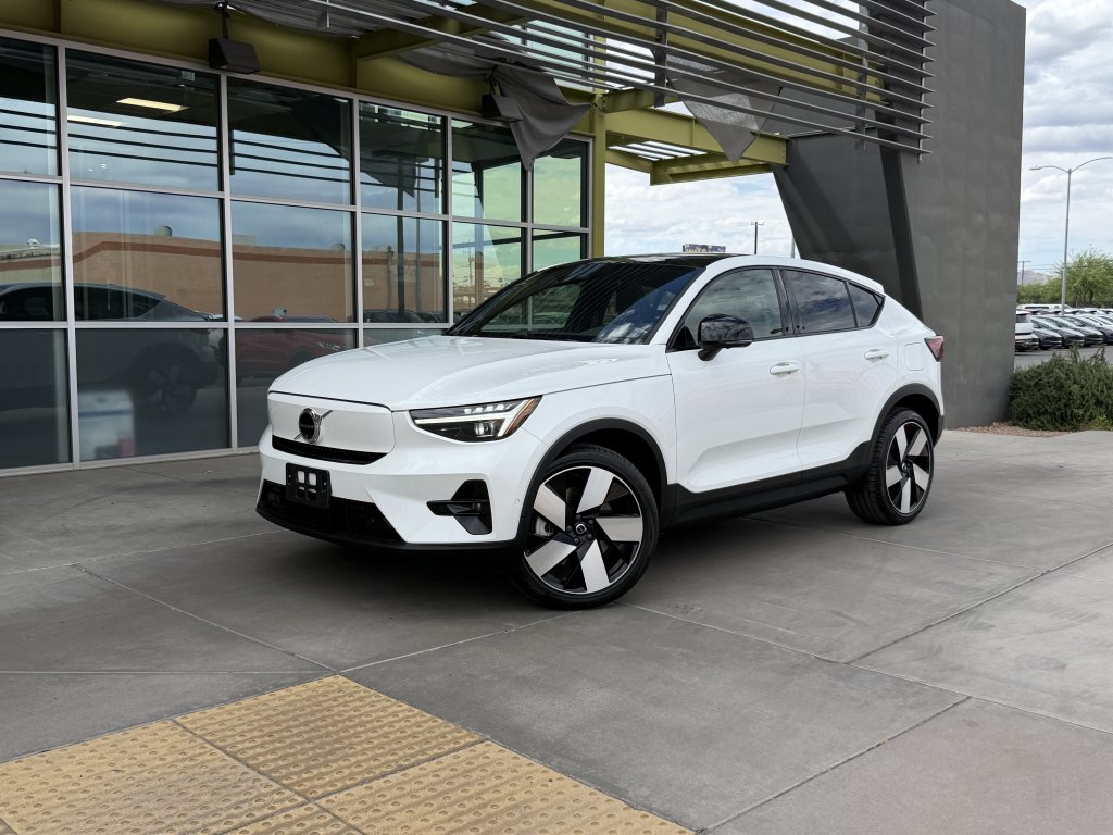 2024 Volvo C40 P8 Recharge Ultimate's photo