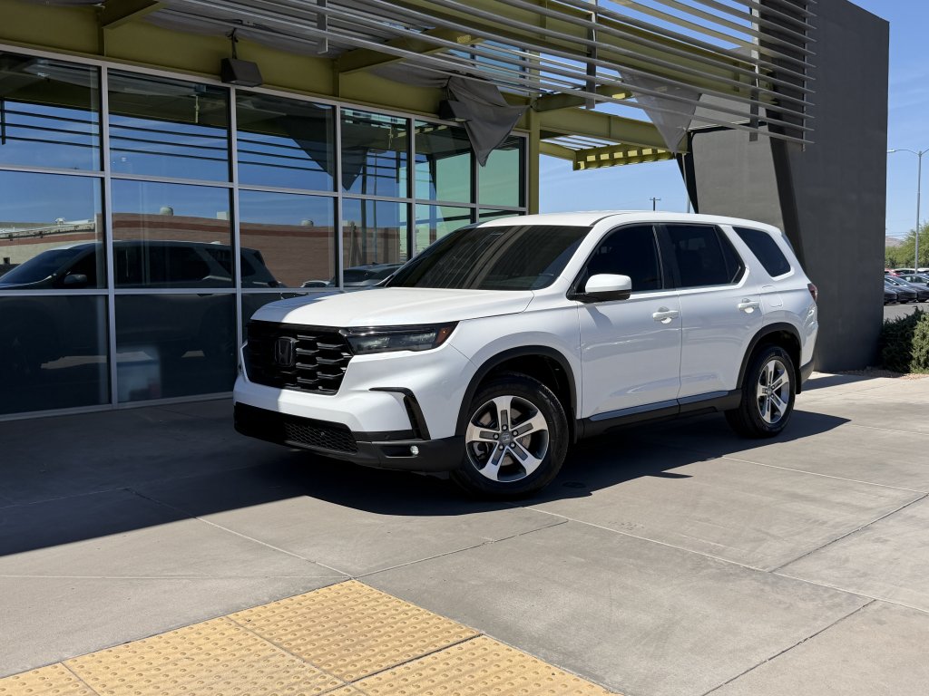 2024 Honda Pilot EX-L 7-Occupant 2WD's photo