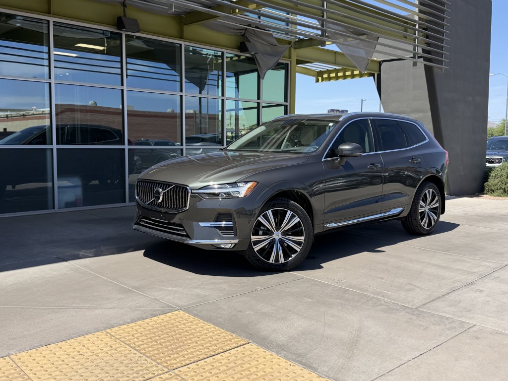2022 Volvo XC60 B5 Inscription FWD's photo