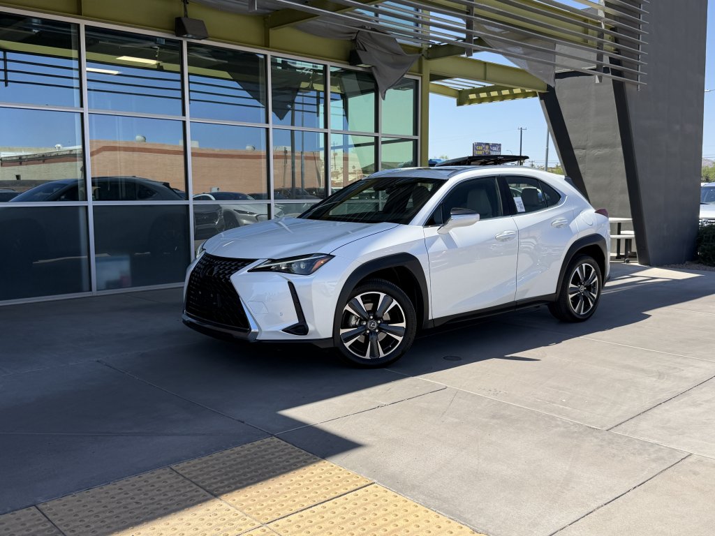 2024 Lexus UX 300h 250h's photo