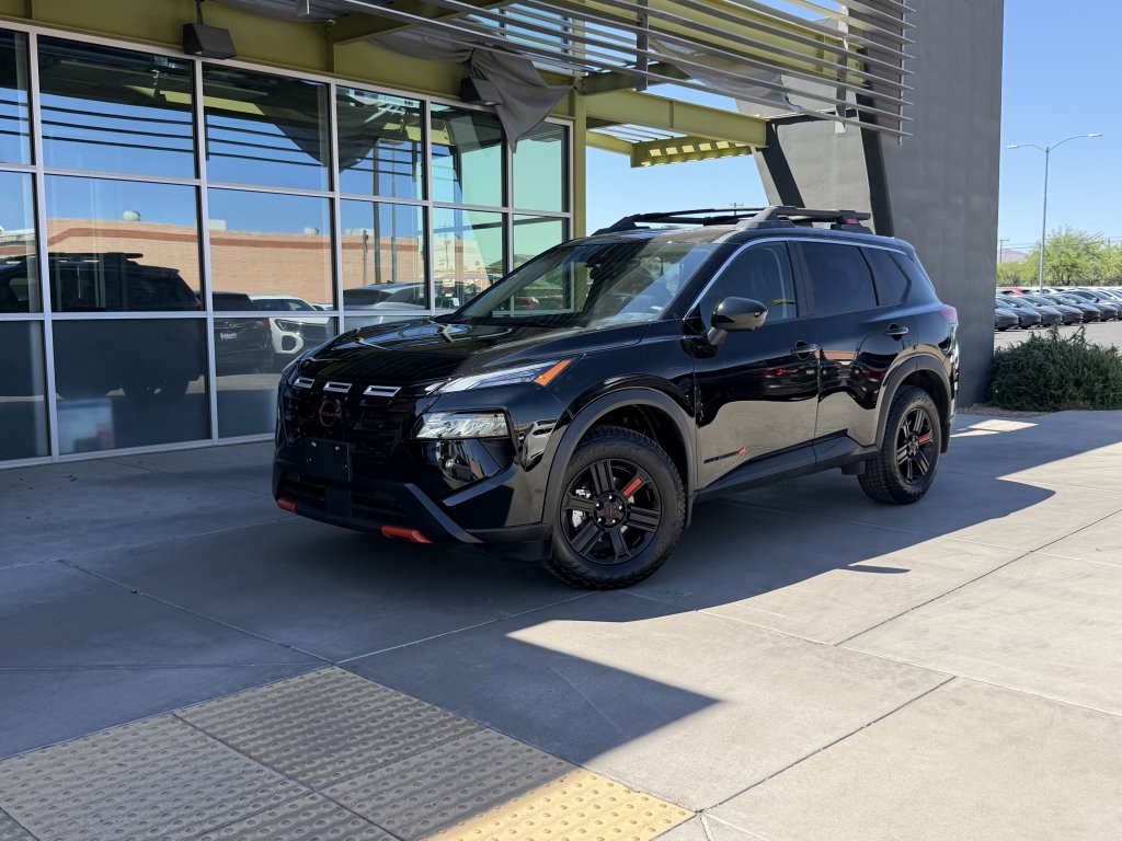 2025 Nissan Rogue Rock Creek AWD's photo
