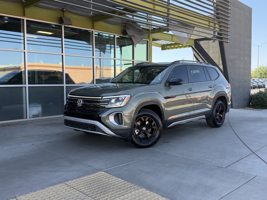 2024 Volkswagen Atlas 2.0T Atlas Peak Edition SEL 4MOTION's photo