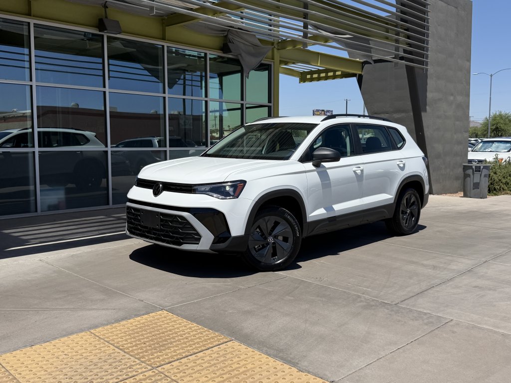 2026 Volkswagen Taos 1.5T S's photo