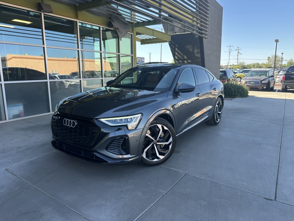 2024 Audi Q8 Sportback e-tron 55 114 kWh Premium Plus quattro's photo
