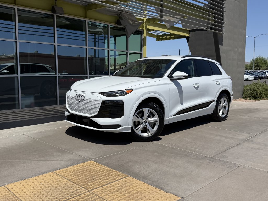 Glacier White Metallic 2025 Audi Q6 e-tron Premium RWD SUV / Crossover Rear-Wheel Drive Automatic