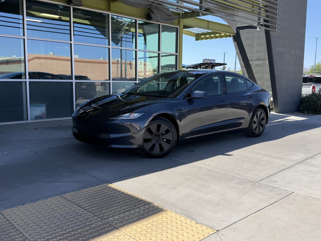 2024 Tesla Model 3 -'s photo