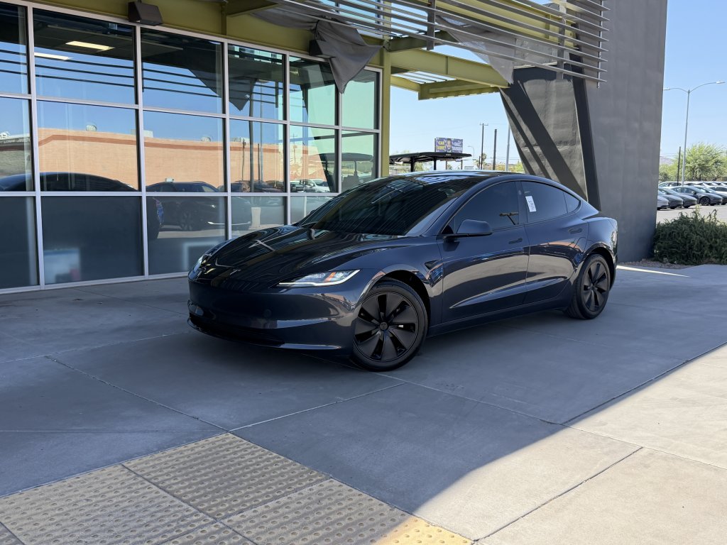 2024 Tesla Model 3's photo